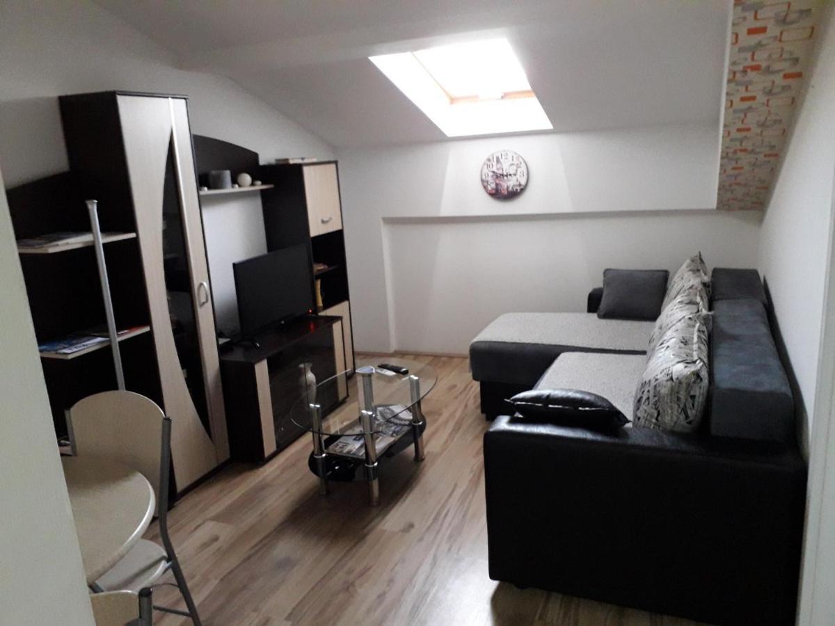 Stan Na Dan Apartment Nis Exterior photo